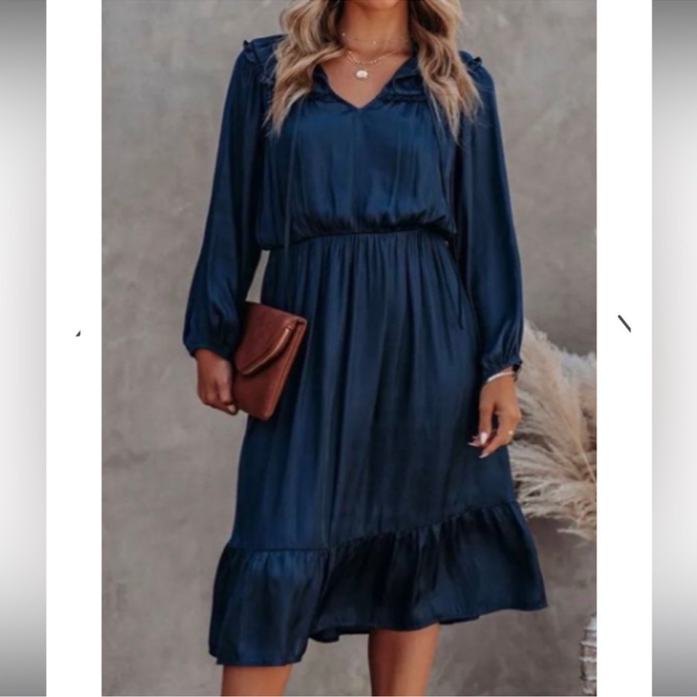 NWT VICI blue midi dress